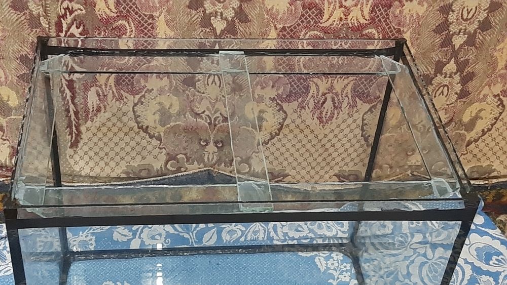 Аквариум большого размера. Принадлежности.