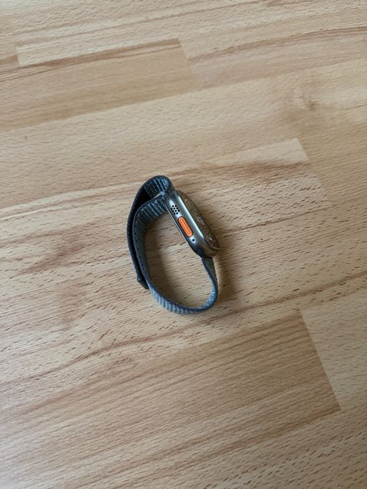 Apple Watch Ultra 49 mm Natural Titanium