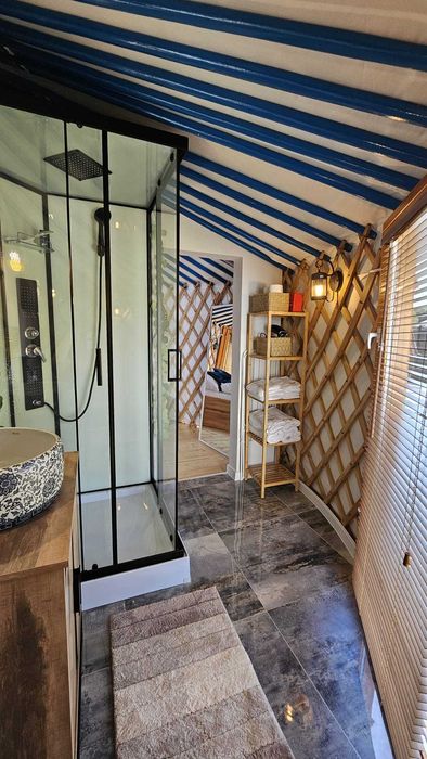 Domki letniskowe ZALEW SULEJOWSKI /JURTA/ Glamping - 5 os. Panieński, Komunia