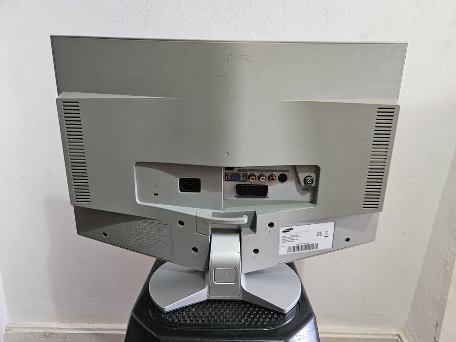 Monitor Samsung 15"
