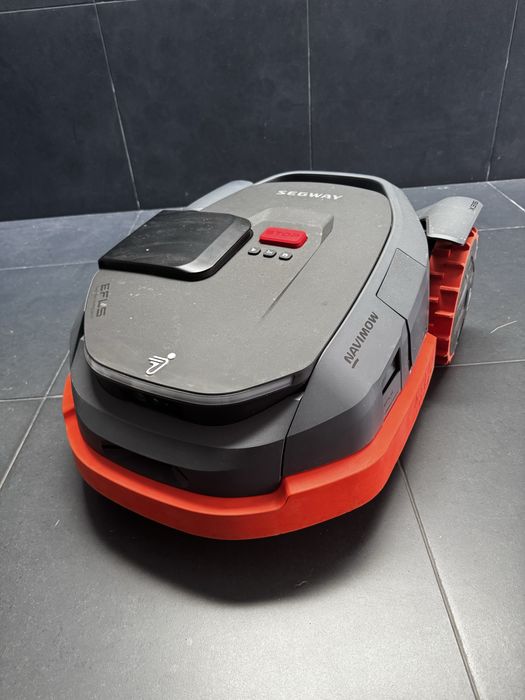 Robot corta relvas SEGWAY NAVIMOW X315