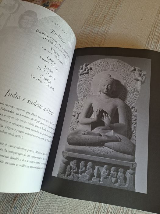 O Livro de Ouro das Religiões