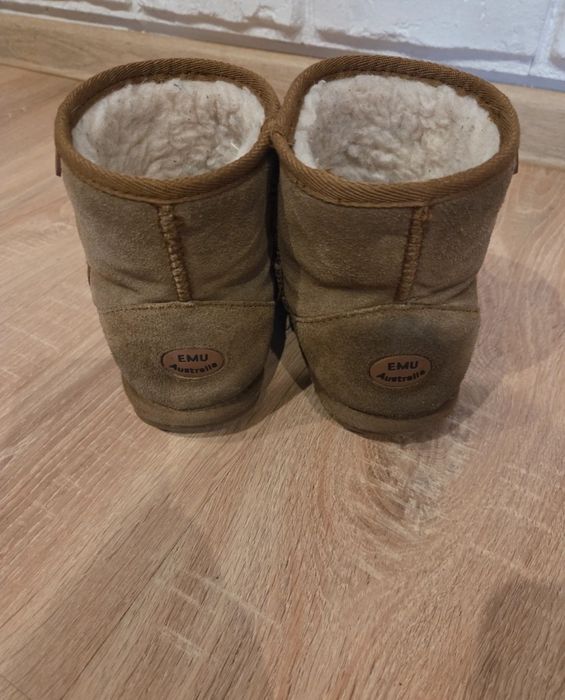 Śniegowce Emu Australia