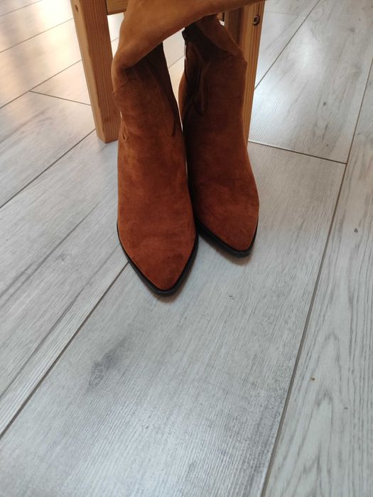 Kozaki zamszowe carmel 37