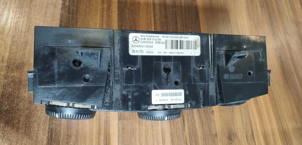 Panel  Nawiewu Mercedes Sprinter W906