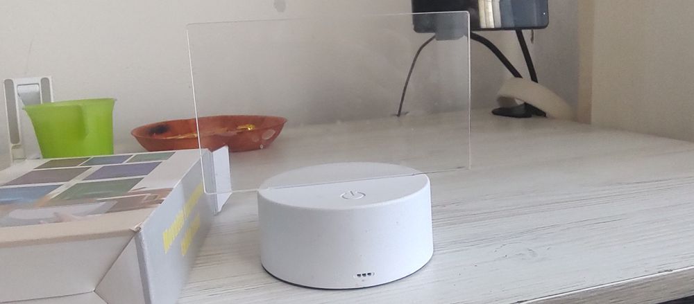 Нічник-світильник