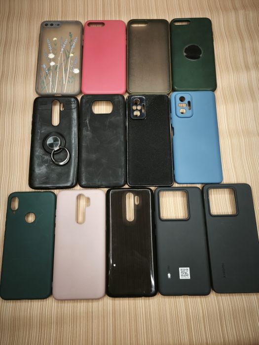 Чехли на телефон різні