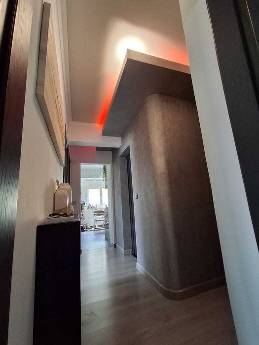 Incrível T2 Torre da Marinha junto ao Shopping e Comboios