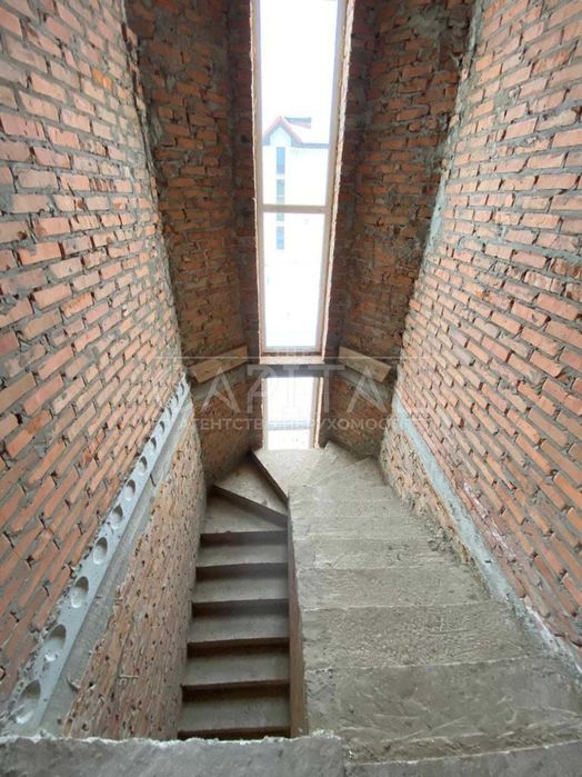 Продаж2 поверхового Будинку
Обухівський район, Підгірці, Фонтан