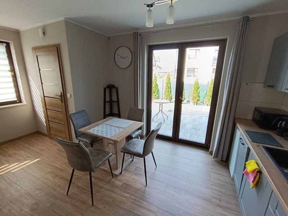 Noclegi u Edyty 2 km od Energylandii, w strefie podmiejskiej.