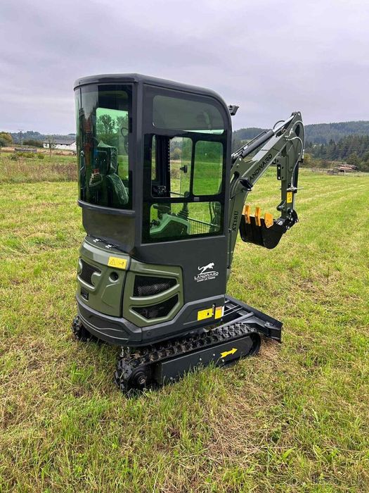 Giratória Landward XT18U - 1.8t - com AC