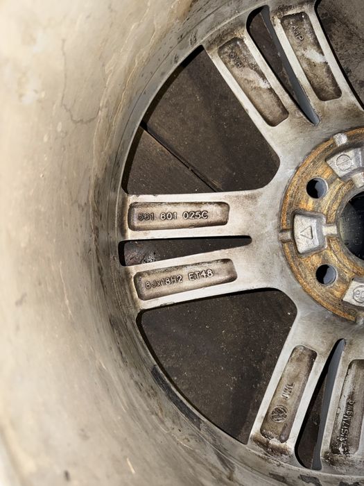 Диски 5*112 R18 ET48 оригінал 561601025C