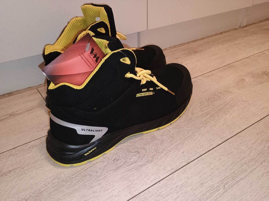 Nowe buty r. 44 28cm bardzo lekkie i mocne. Tanio sprzedam.
