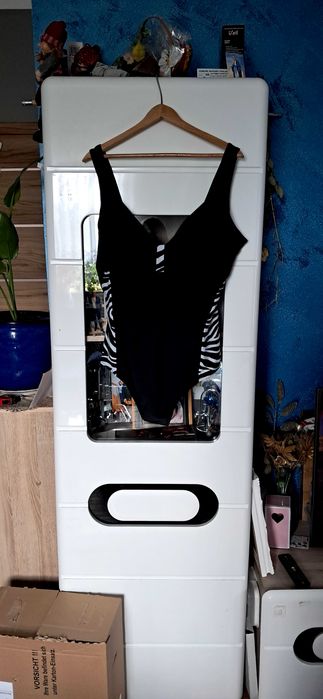 Strój jednoczesciowy 46/48 na 175cm