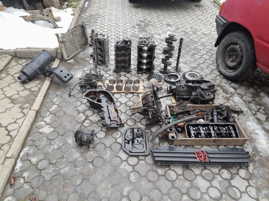 Пежо 205 бензин 1.0 продам по запчастинах!: 300 € - Інший бренд ...