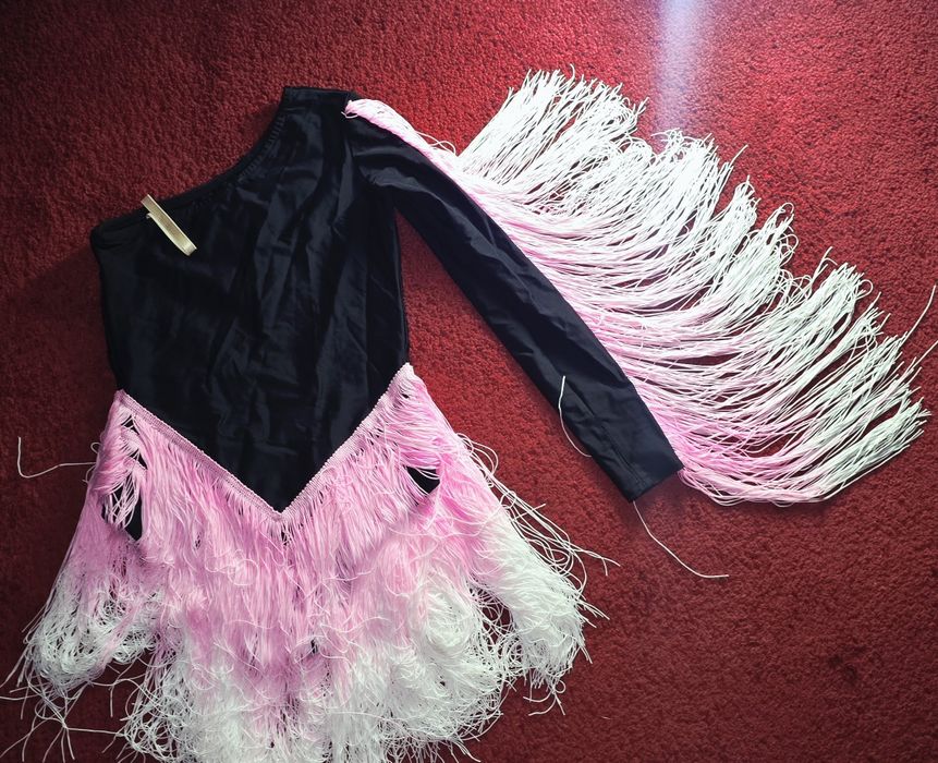 Тренувальний одяг для танців