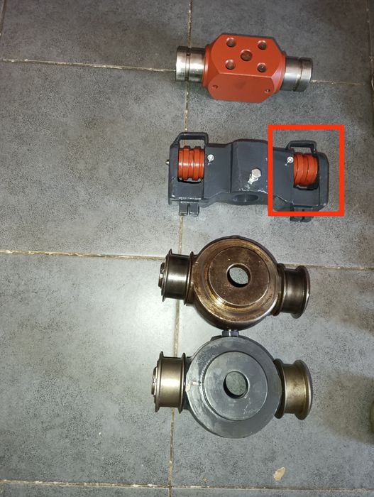 Zawiesie łańcuch masztu rak Bułgar GPW rolka śruba wózek widłowy  dv