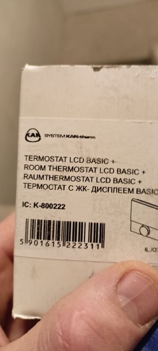 Termostat Basic+ z LCD Standard 230V