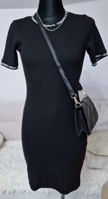 Sukienka czarna, prązki ' H& M".