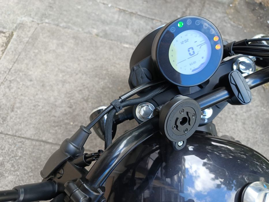 QJ Motor SRV 125