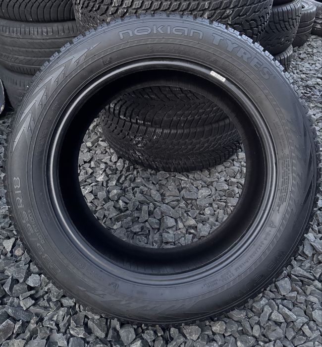 Шини 235 55 R18 Nokian, Зима, як нові