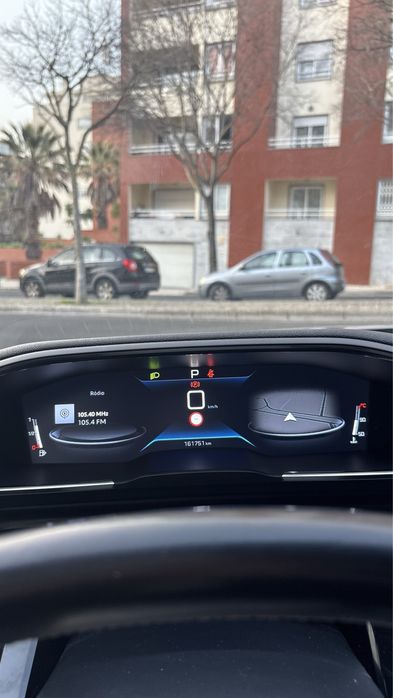 Peugeot 508 1.2 Turbo Automático 2022 – Elegância e Conforto