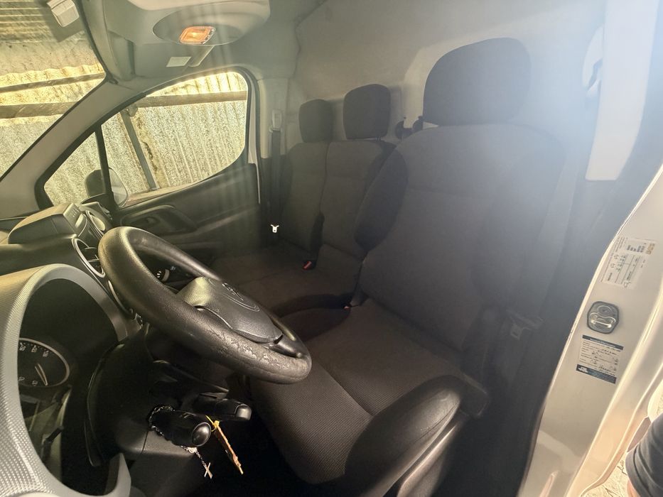 Citroen Berlingo automatica