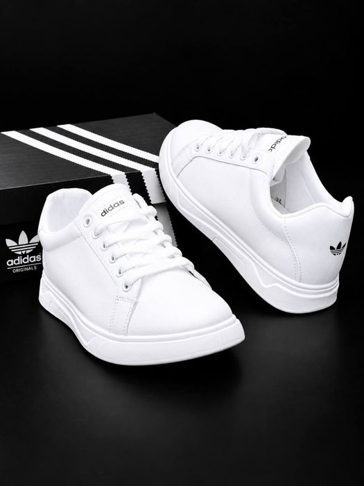 Кроссовки Adidas мужские класические красовки адидас Адидас кроссовки чисто белые Мягкие кросивки адидас