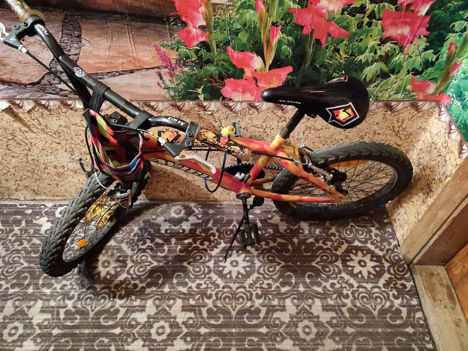 Продам велосипед детский 20 колеса+ самокат в подарок