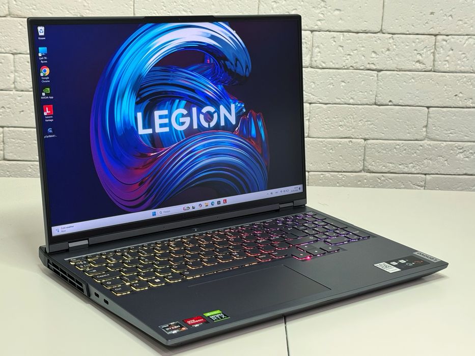 Lenovo Legion Pro 5/2K/165Hz/Ryzen 5-6600H/16 GB DDR5/1 TB SSD/RTX 3060