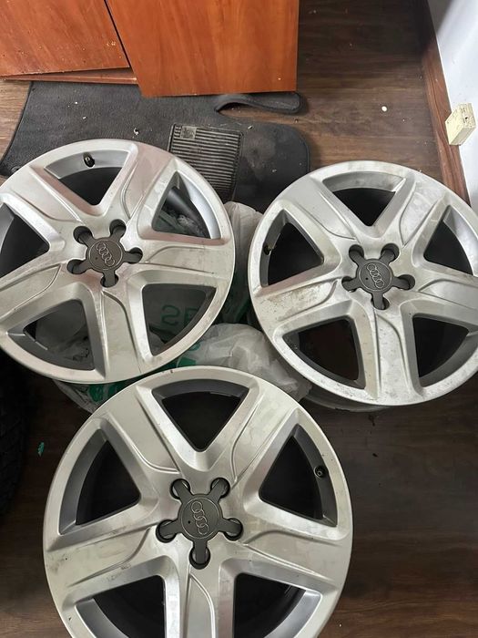 4 Диски Audi R-18 5x112 79 ET-38   (б/у)