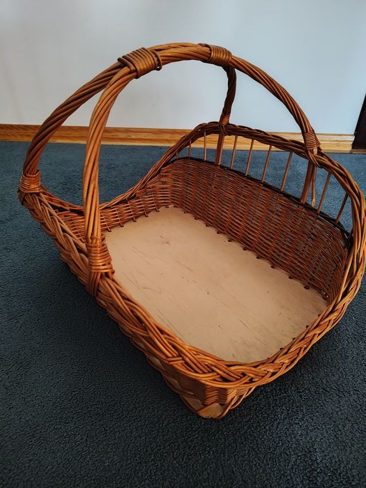 Kosz na drewo wiklinowy