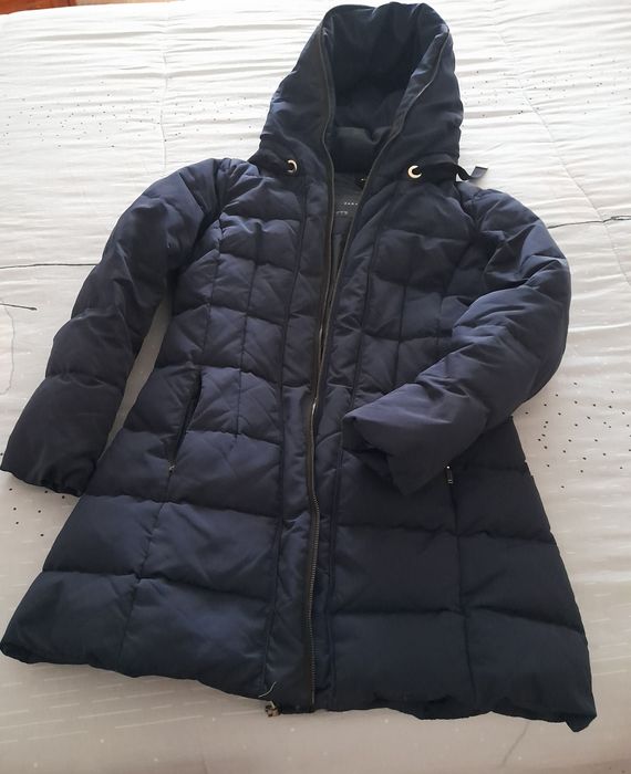 Blusão com capuz Zara