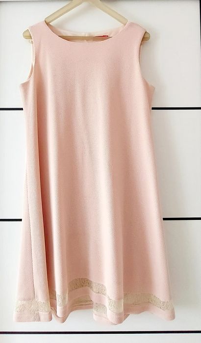 Sukienka trapezowa elegancka nowa L