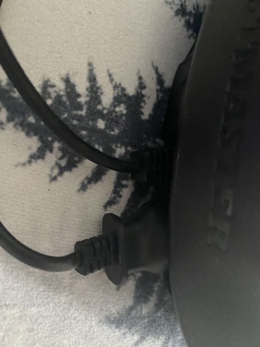 Thrustmaster t300 z pedałami SPRAWNY