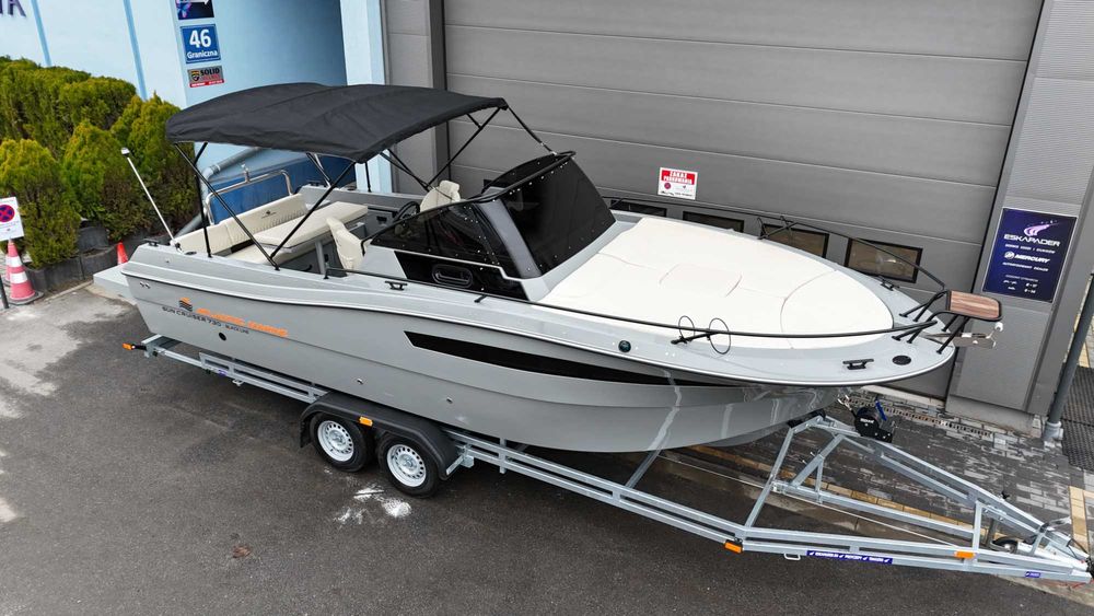 Nowa łódź motorowa Atlantic Marine 730 Sun Cruiser
