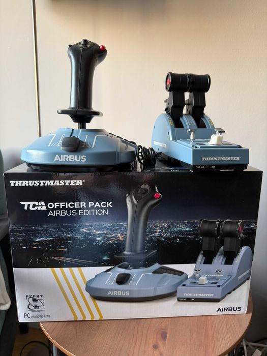Joystick + Quadrante Thrustmaster TCA Officer Pack Airbus Edition PC