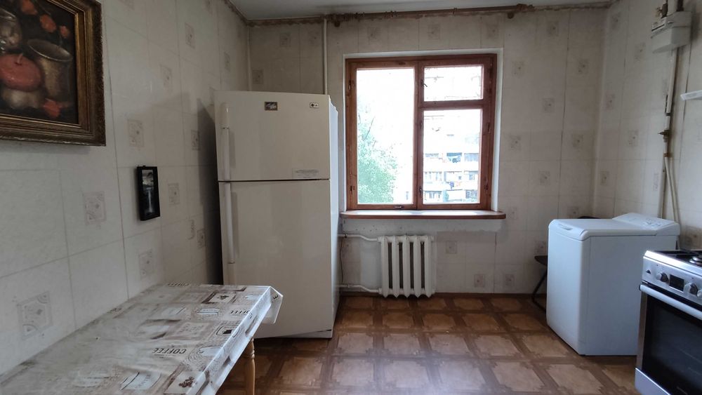 1 комнатная 34.4 кв.м. Затонского Добровольского  Чешка