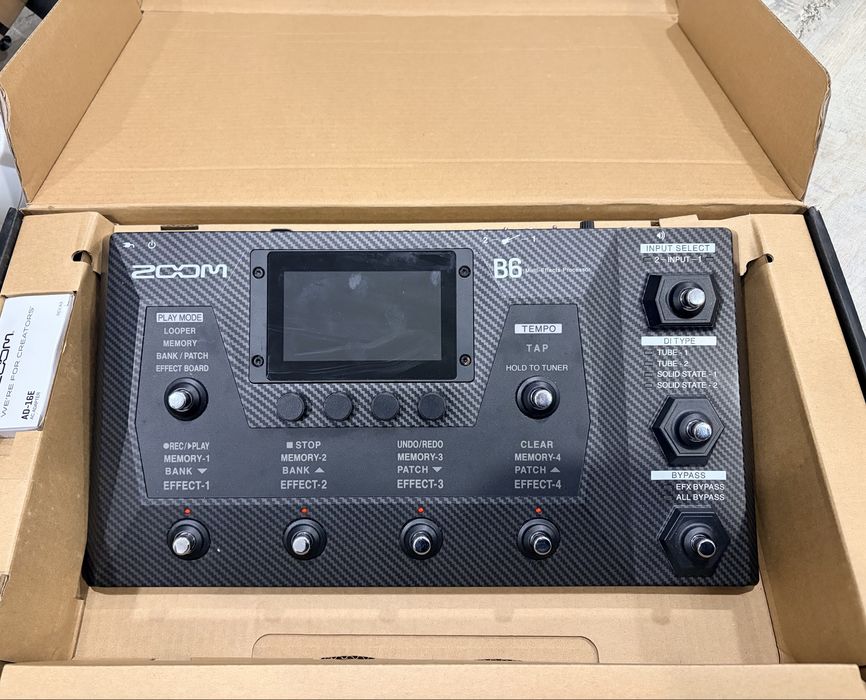 Zoom B6 Pedaleira de Baixo