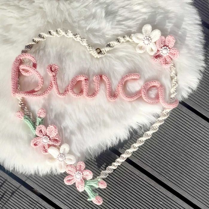 Modelos nome de menina em tricotin