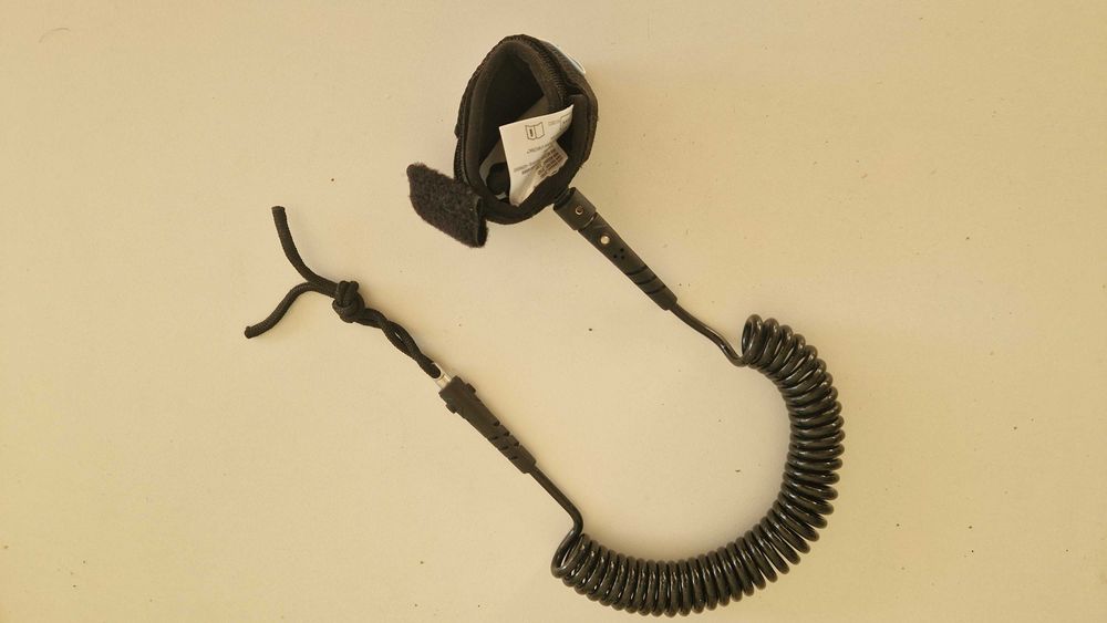 Leash da Mistral, novo