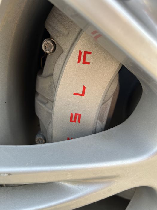 Tesla Model Y Dual Motor 2023 82kw