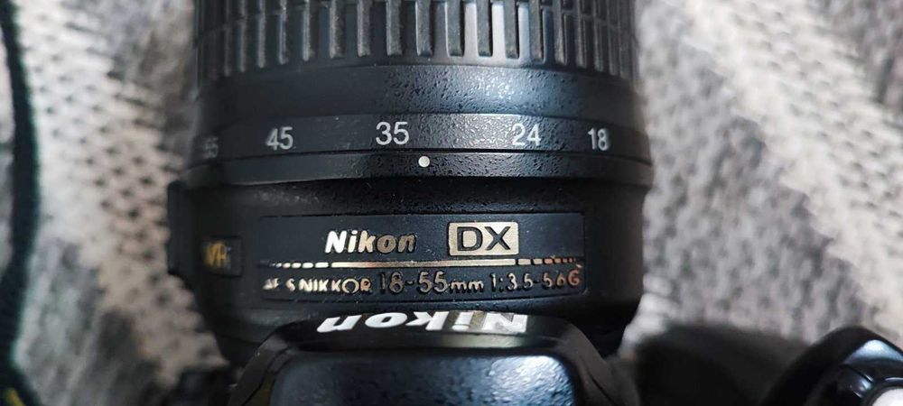 Фотоапарат NIKON D60