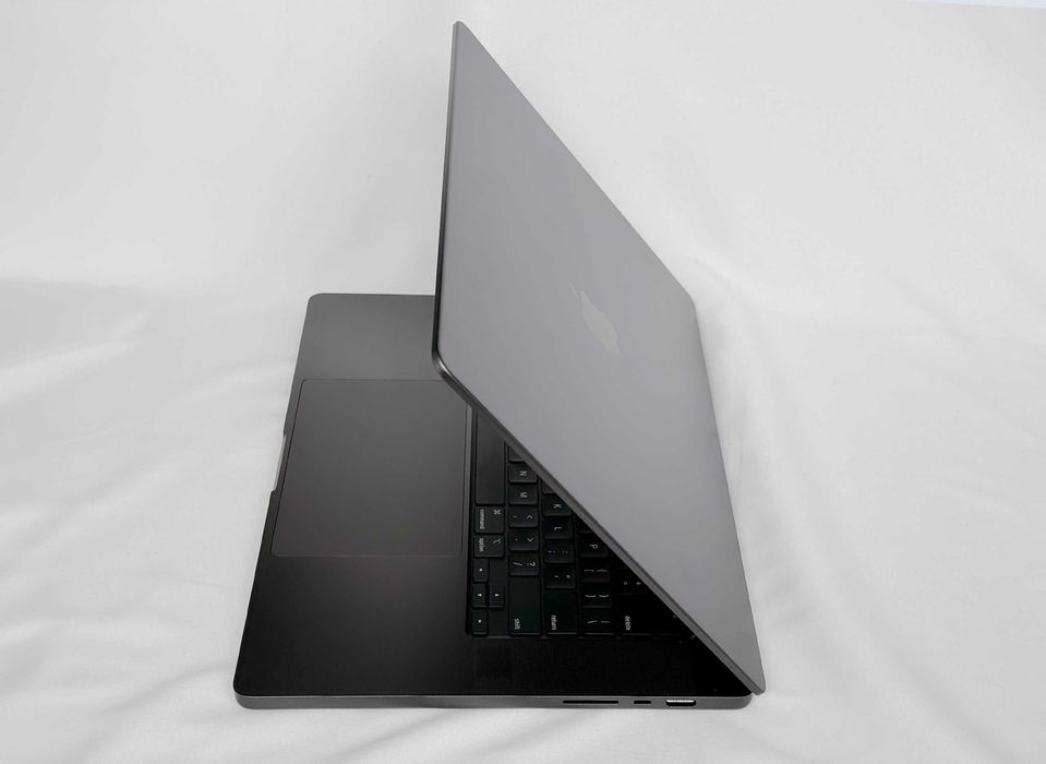 Apple Macbook Pro 16 m3pro 36 512
