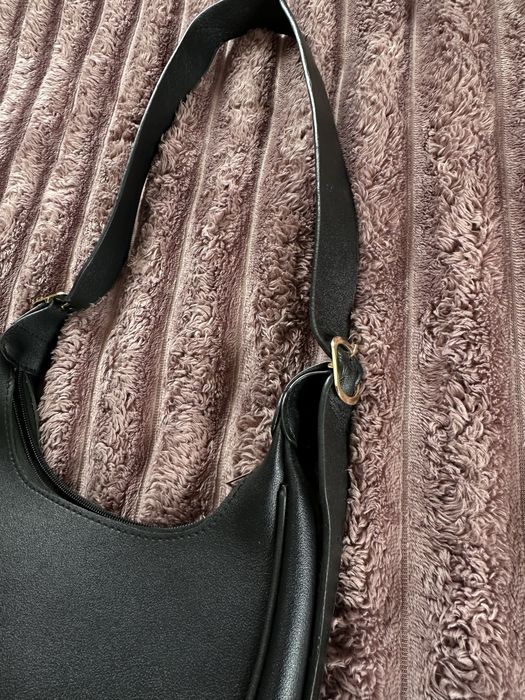 Сумка жіноча, чорна