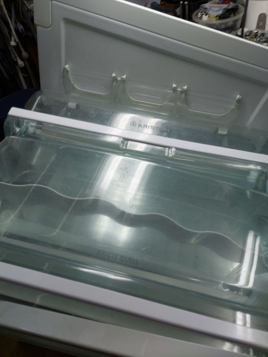 Ariston części do lodówki