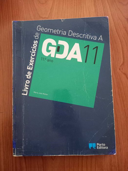 Cadernos de exercícios de Geometria Descritiva (10⁰ e 11⁰)