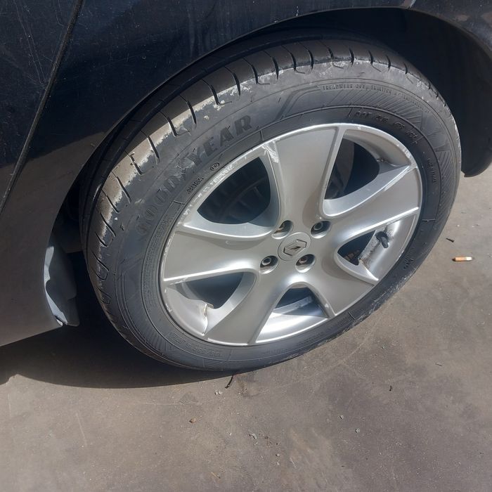 Conjunto jantes 16 renault clio 4