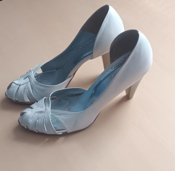 Obuwie damskie rozmiar 40