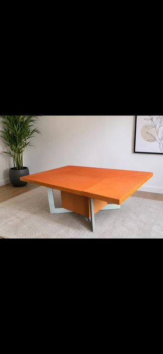 Mesa bar  de centro  multi funcoes desdobrável .
